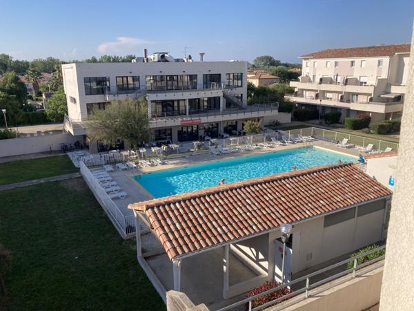Grand duplex de 50 m² avec vue sur piscine dans résidence recherchée Le Grau-du-Roi (30240)