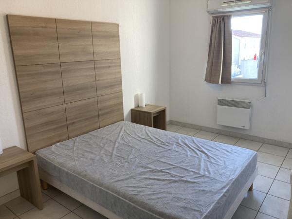 Grand duplex de 50 m² avec vue sur piscine dans résidence recherchée Le Grau-du-Roi (30240)