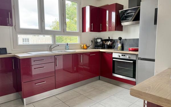 Appartement à vendre    7 pièces • 116 m2 Chilly-Mazarin