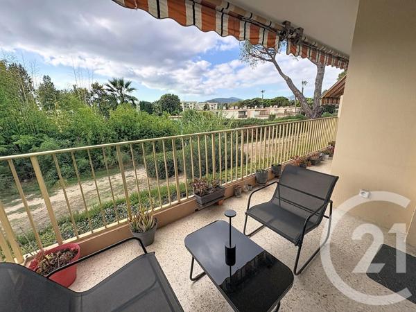 Appartement F3 à vendre  3 pièces - 65,38 m 2   MANDELIEU LA NAPOULE  - 06