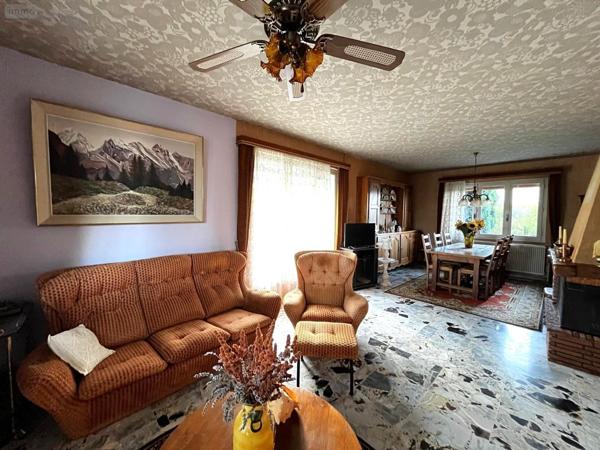 Maison à vendre à Langres en Haute-Marne (52200), ref : SGML116126