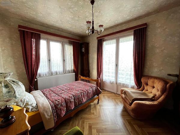 Maison à vendre à Langres en Haute-Marne (52200), ref : SGML116126