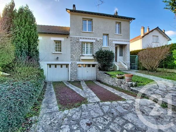 Maison à vendre  7 pièces - 187 m2 ST PIERRE LES NEMOURS - 77
