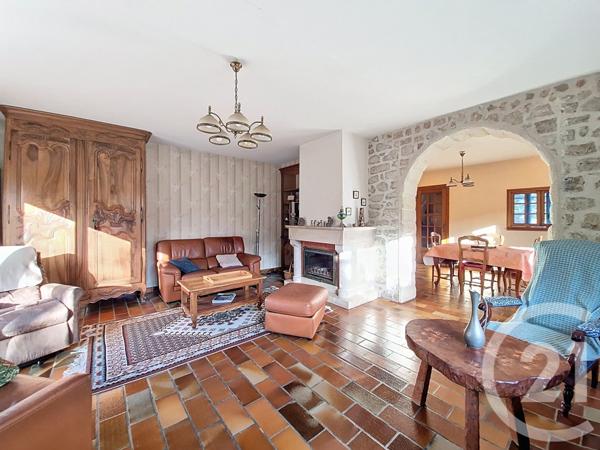 Maison à vendre  7 pièces - 187 m2 ST PIERRE LES NEMOURS - 77