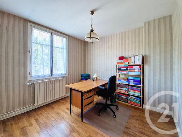 Maison à vendre  7 pièces - 187 m2 ST PIERRE LES NEMOURS - 77