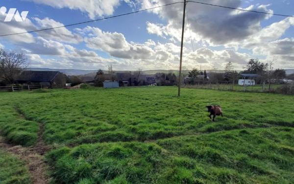 Terrain à bâtir de 1671 m²