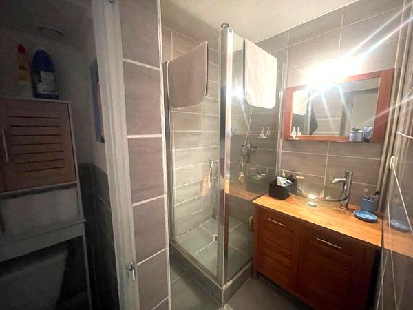 A vendre  Vannes hypercentre appartement T2 avec cave
