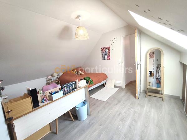 Vente
                Maison129,7 m² - 5 Pièces -
                    MEZIDON VALLEE D AUGE (14370)