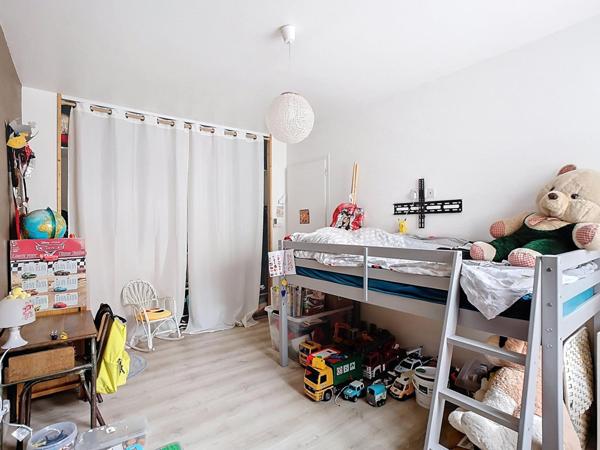 Pavillon plain pied 3 chambres jardin climatisation