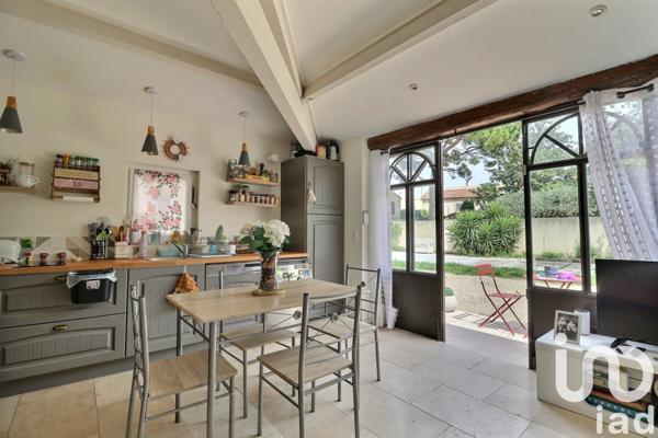 Maison à vendre 6 pièces 188 m² Sorgues