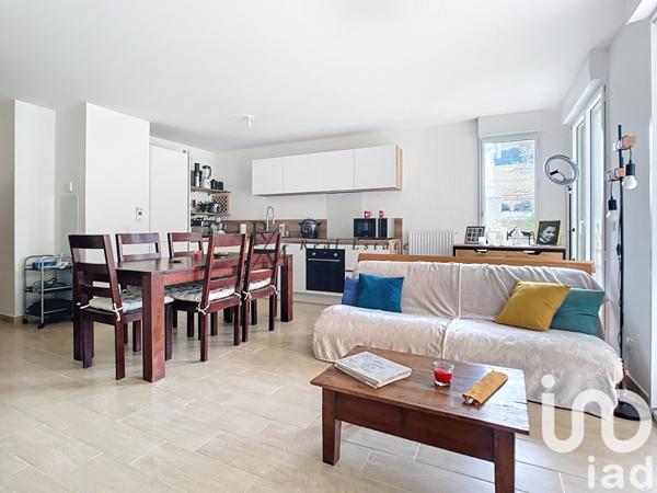 Appartement 3 pièces de 66 m² à PUYRICARD (13540)