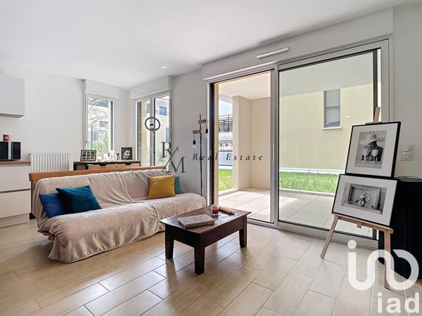 Appartement 3 pièces de 66 m² à PUYRICARD (13540)