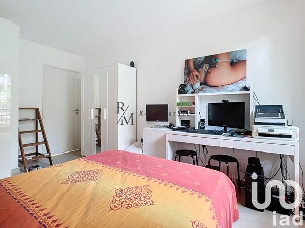 Appartement 3 pièces de 66 m² à PUYRICARD (13540)