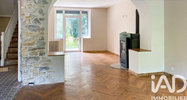 Maison à vendre 9 pièces 228 m² Villefranche-de-Rouergue