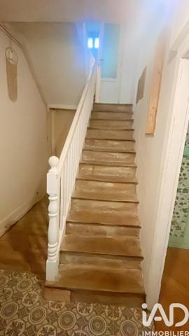 Maison à vendre 9 pièces 228 m² Villefranche-de-Rouergue