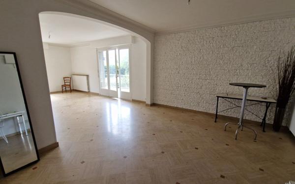 Maison à vendre    5 pièces •  Coulommiers