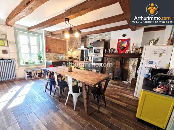 Vente Maison 6 pièces 158 m2 à Lons-le-Saunier