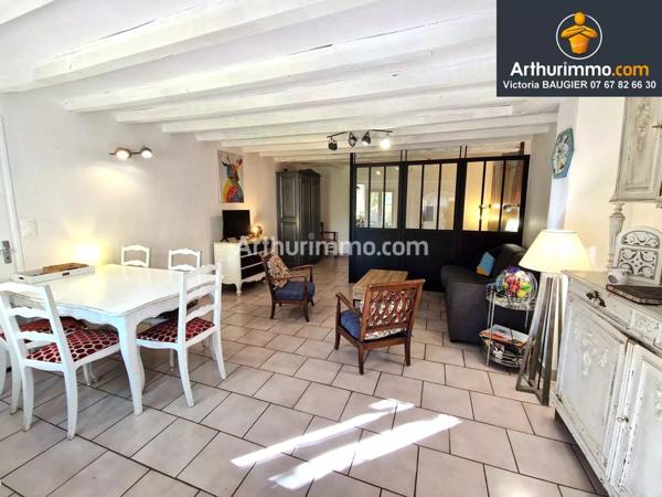 Vente Maison 6 pièces 158 m2 à Lons-le-Saunier