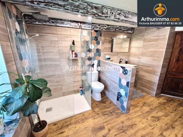 Vente Maison 6 pièces 158 m2 à Lons-le-Saunier