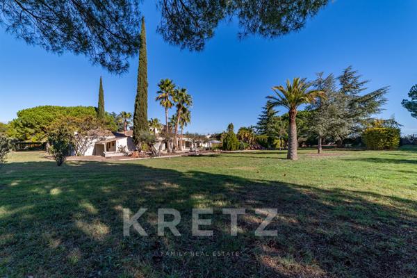 Mas d'exception et son parc arboré