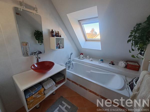 MAISON COUP DE COEUR - 4 CHAMBRES + BUREAU - TERRAIN 680m².