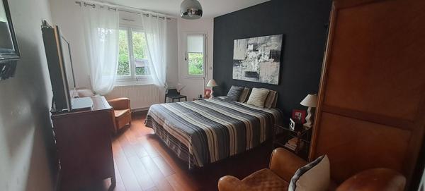 MAISON COUP DE COEUR - 4 CHAMBRES + BUREAU - TERRAIN 680m².