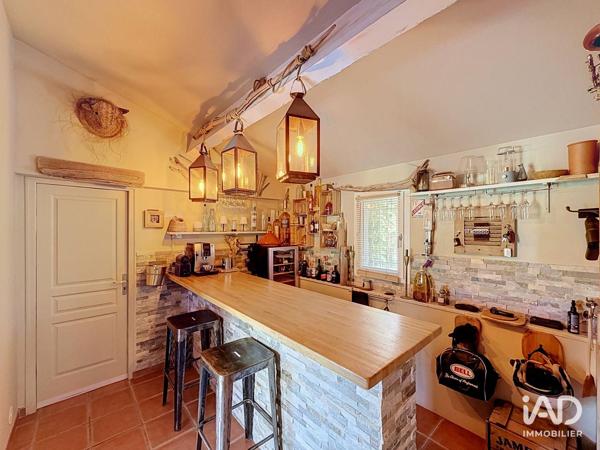 Maison à vendre 5 pièces 195 m² Trets