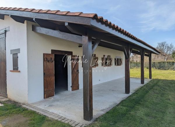 Grange de 77 m² à fort potentiel sur terrain de 1 135 m² avec piscine – Lavernose-Lacasse