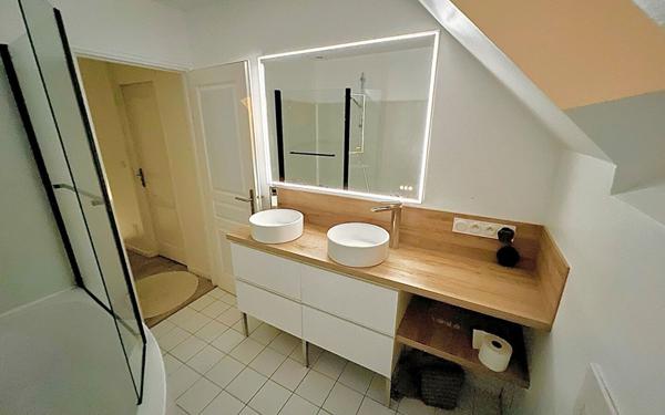 Maison à louer    4 pièces •  Yffiniac