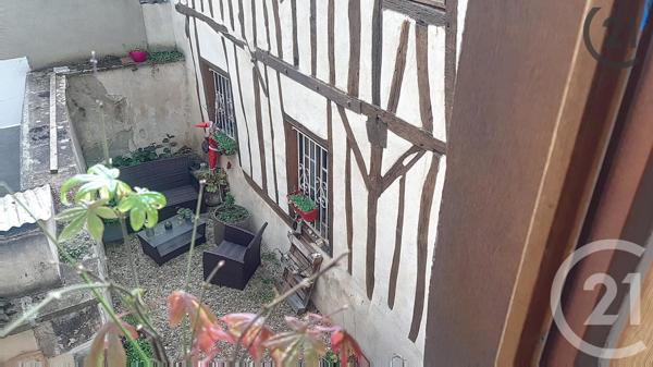 Appartement F5 à vendre  5 pièces - 124,72 m2 AUXERRE - 89