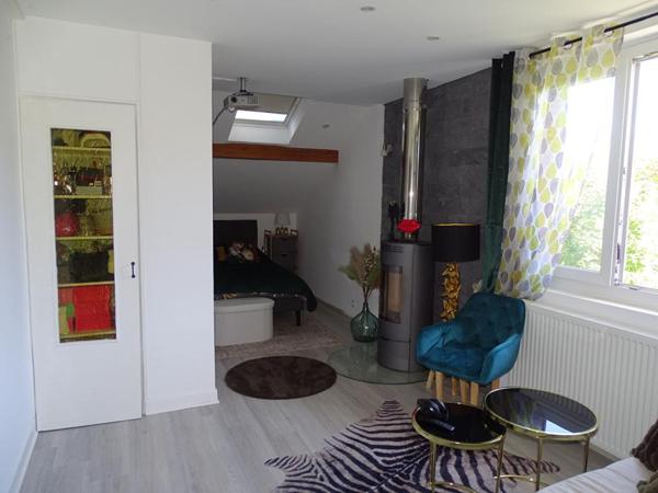 Maison individuelle de 181m² avec petite habitation en dépendance