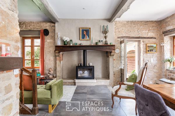 Maison d’hôtes avec jardin au pied d’un des plus « beaux villages de France ».