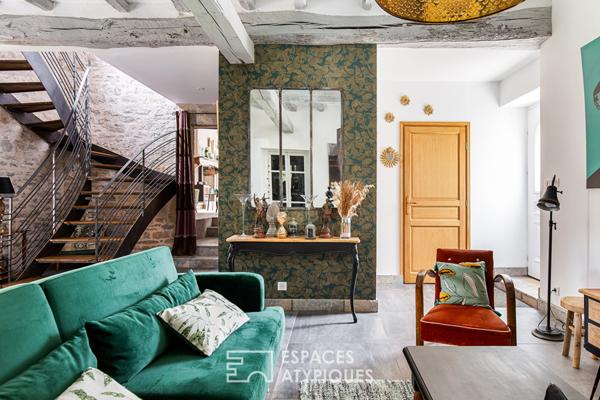 Maison d’hôtes avec jardin au pied d’un des plus « beaux villages de France ».