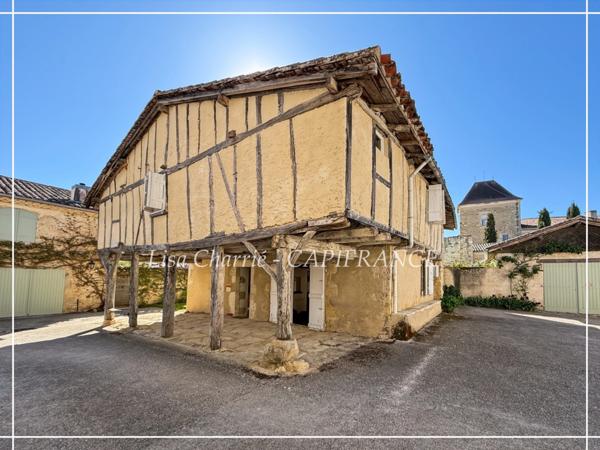 Maison à vendre 5 pièces proche de VIC FEZENSAC (32) 5 pièces de 100 m2 habitables avec 318 m2 de terrain divisé en 3 parcelles non attenantes