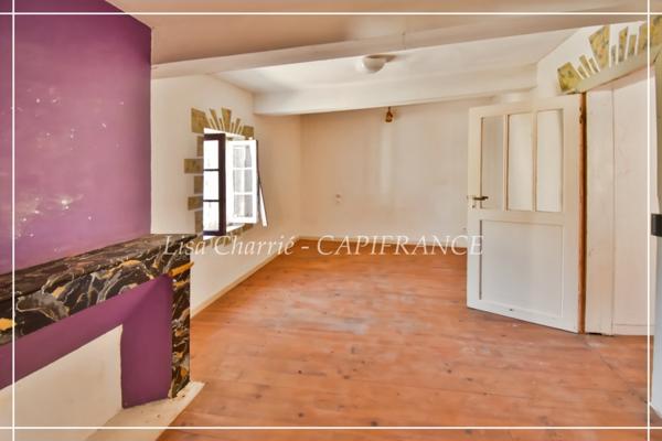Maison à vendre 5 pièces proche de VIC FEZENSAC (32) 5 pièces de 100 m2 habitables avec 318 m2 de terrain divisé en 3 parcelles non attenantes