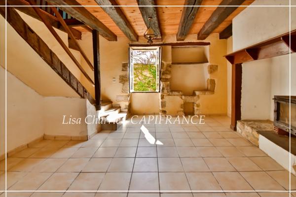 Maison à vendre 5 pièces proche de VIC FEZENSAC (32) 5 pièces de 100 m2 habitables avec 318 m2 de terrain divisé en 3 parcelles non attenantes