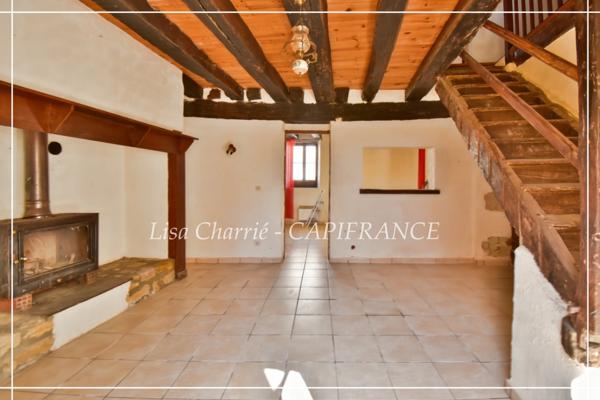 Maison à vendre 5 pièces proche de VIC FEZENSAC (32) 5 pièces de 100 m2 habitables avec 318 m2 de terrain divisé en 3 parcelles non attenantes