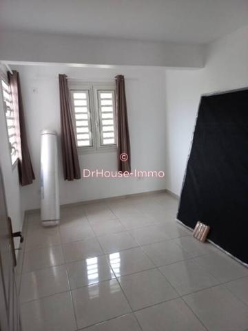 Appartement à louer 4 pièces de 84 m²