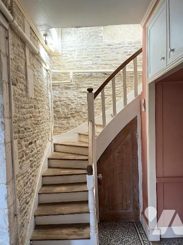 Mezidon, Maison de charme avec jardin et garage