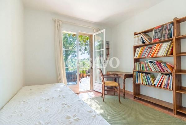 Vente Maison 9 pièces de 219m² - 13100 Aix-en-Provence