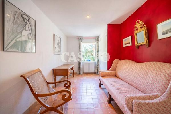 Vente Maison 9 pièces de 219m² - 13100 Aix-en-Provence
