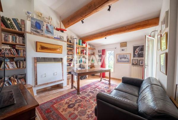 Vente Maison 9 pièces de 219m² - 13100 Aix-en-Provence