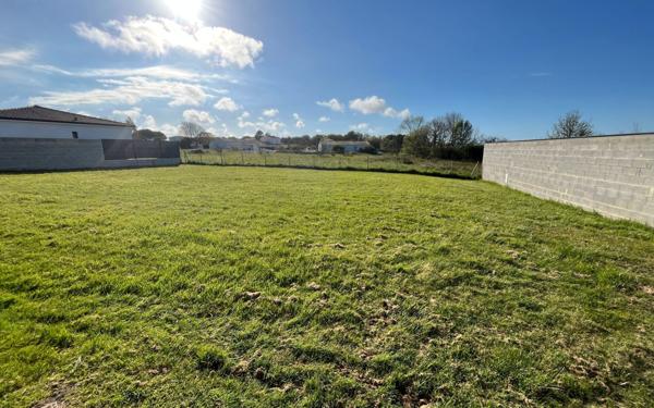 Terrain à vendre    Étaules