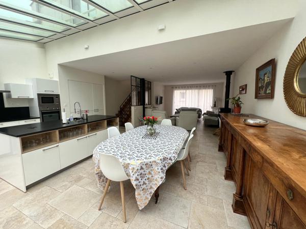 Magnifique maison bourgeoise avec garage