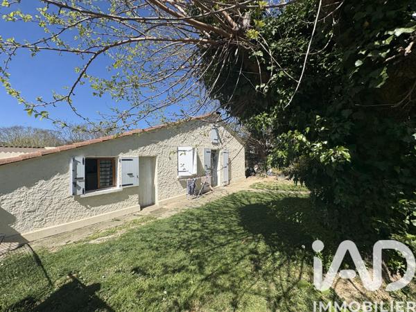 Maison à vendre 4 pièces 95 m² Villeneuve-de-Berg