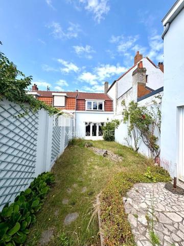 ENSEMBLE IMMOBILIER 3 MAISONS Jardin Dunkerque 250