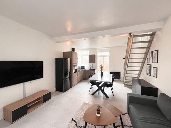 Maison meublée à Louer- Secteur Avenue Saint-Exupéry