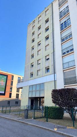 Appartement Deux chambres proximité centre -ville