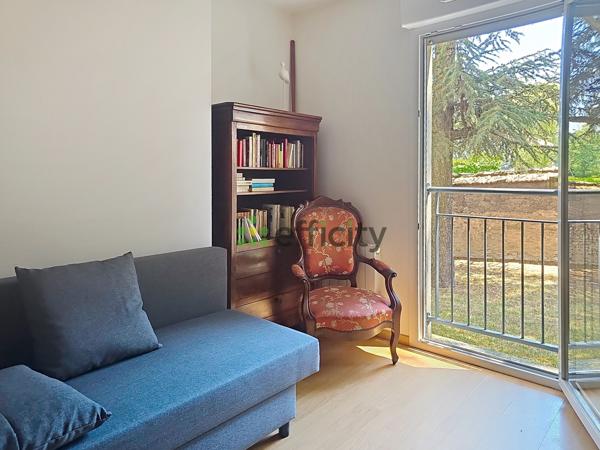 Appartement
         3 pièces
        - 53 m² Exclusivité 105 000 € *