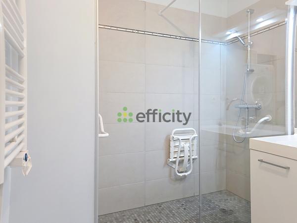 Appartement
         3 pièces
        - 53 m² Exclusivité 105 000 € *